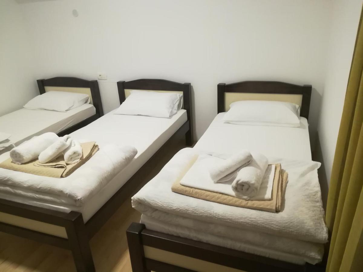 Vignjista Hotel ปลูชิเน ภายนอก รูปภาพ